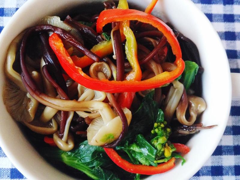 蒜蓉金针菇的做法蒸:解锁家常美食新境界